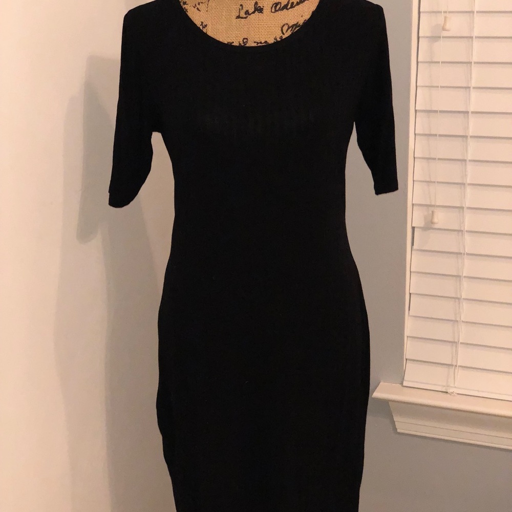 Solid black ribbed Lularoe Julia dress